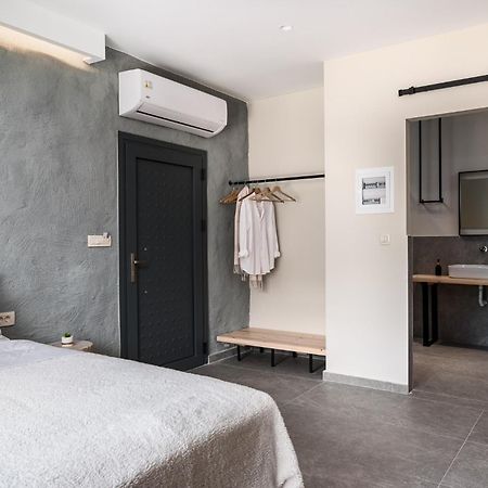 Gefiri Plakas Hotel, Tzoumerka エクステリア 写真