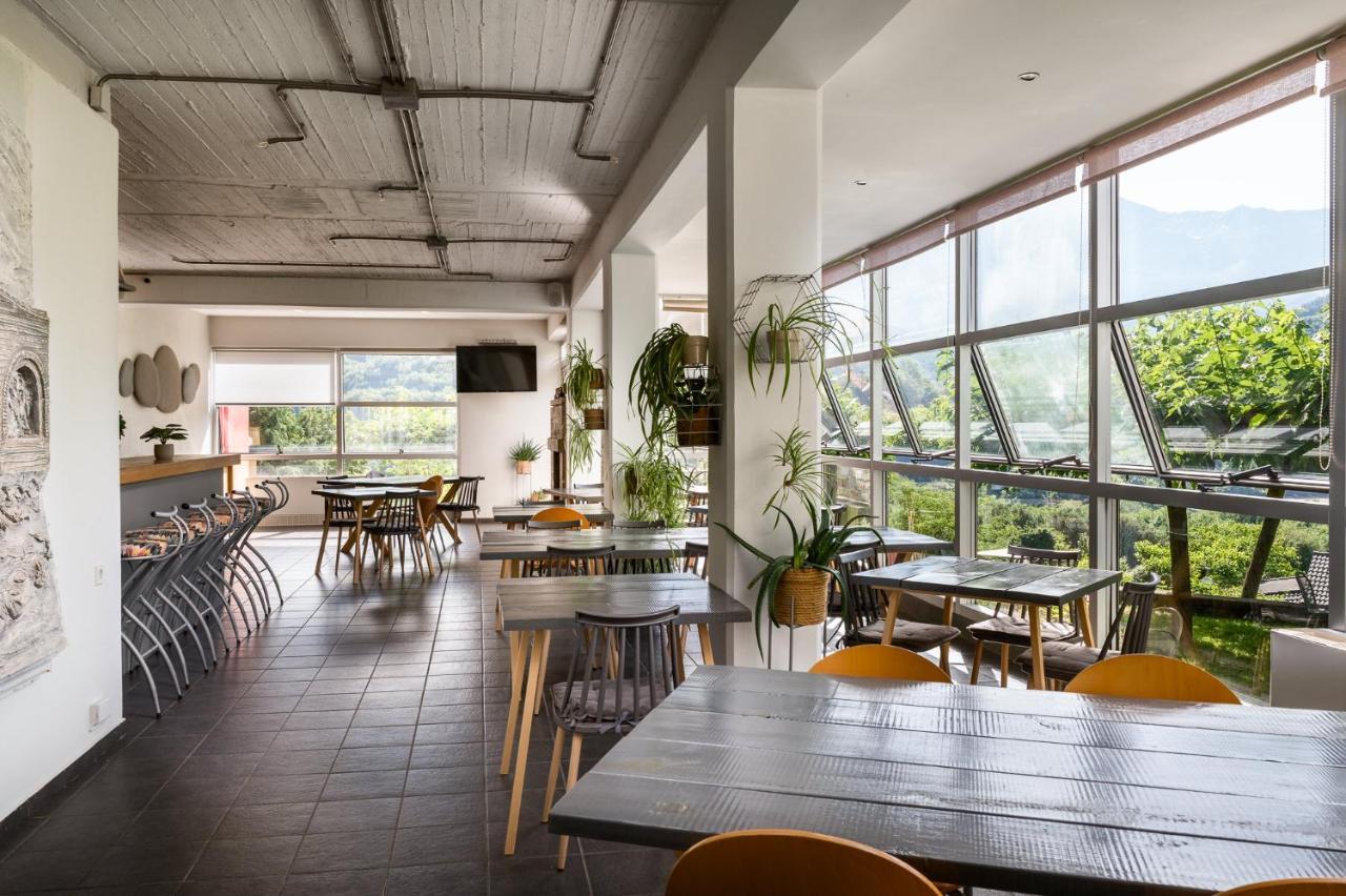 Gefiri Plakas Hotel, Tzoumerka エクステリア 写真