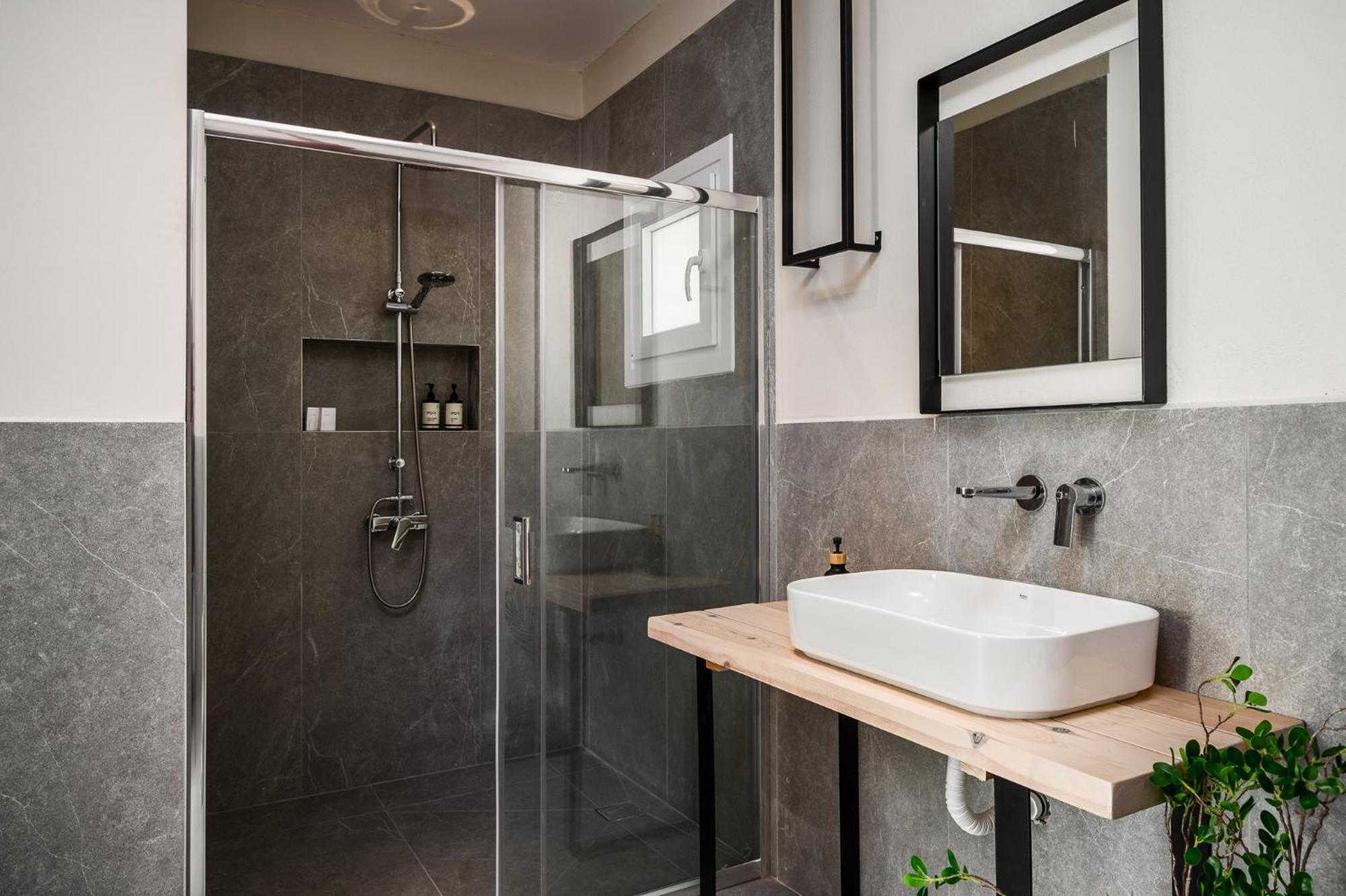 Gefiri Plakas Hotel, Tzoumerka エクステリア 写真