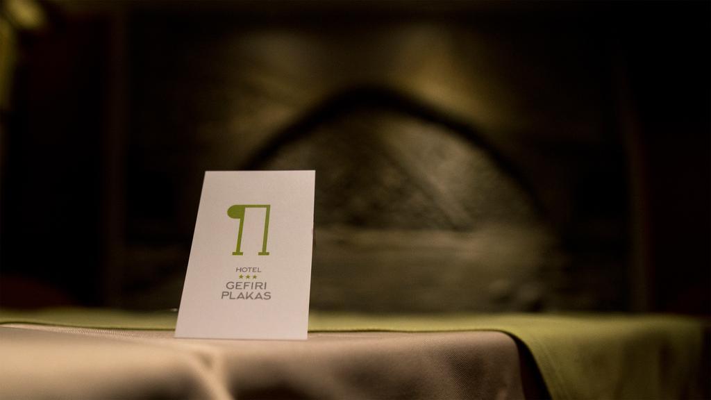 Gefiri Plakas Hotel, Tzoumerka エクステリア 写真